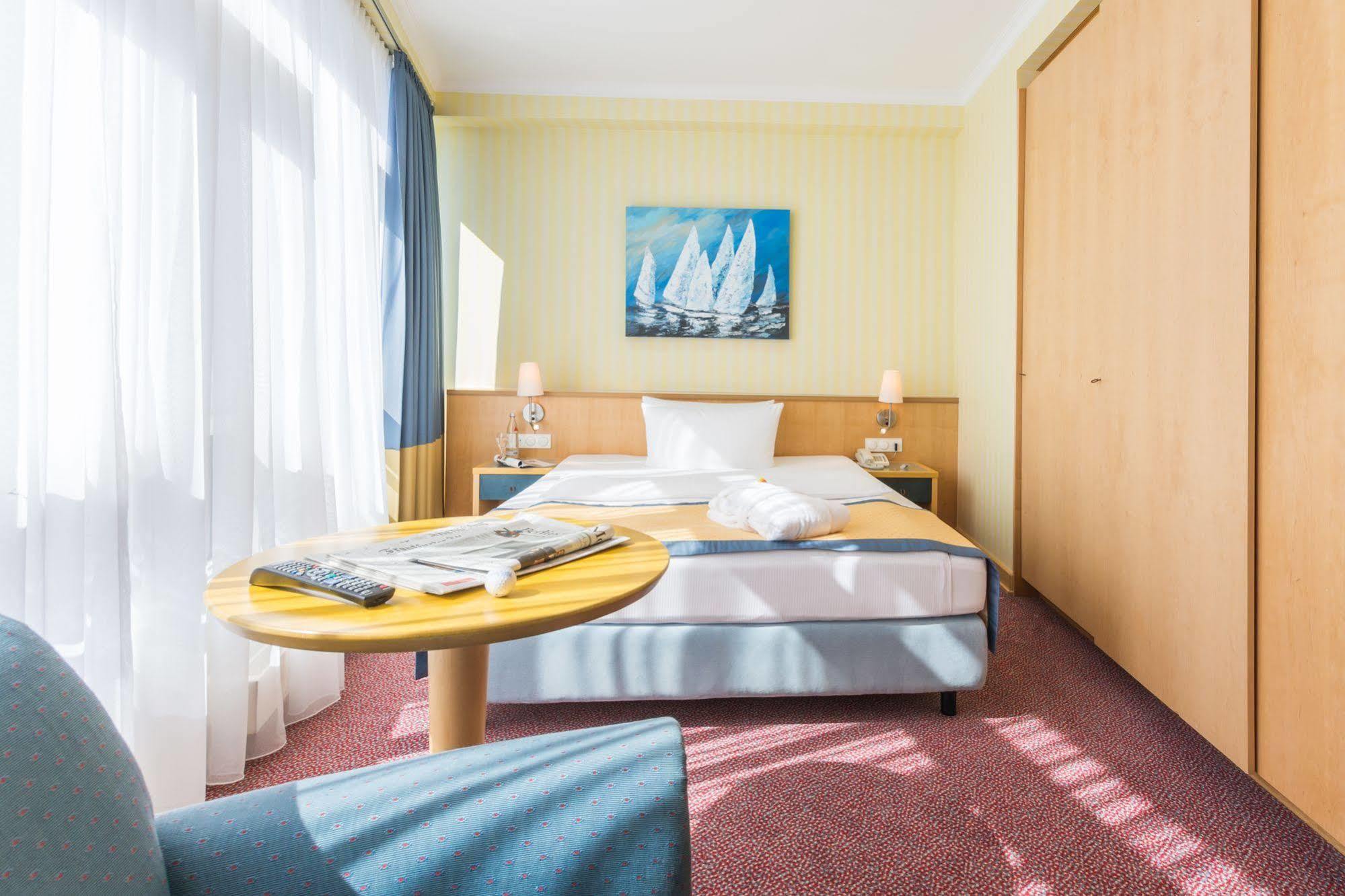 Strand-hotel Hübner 4*